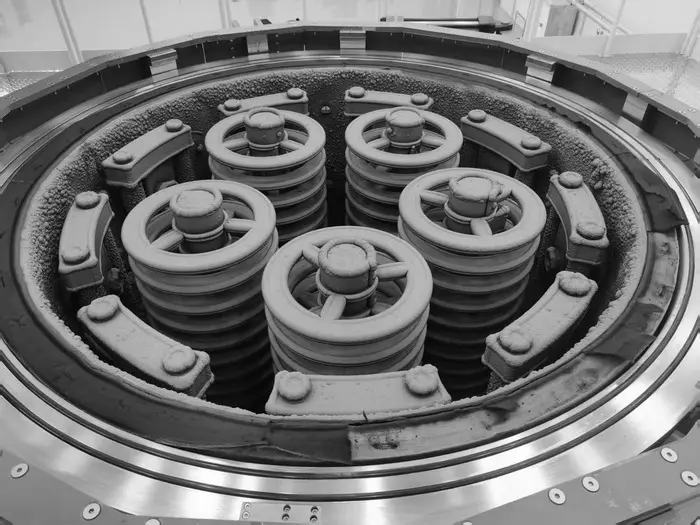 ພາຍໃນການຜະລິດຂອງ Solid CVD SiC Focus Rings: ຈາກ Graphite ເຖິງພາກສ່ວນທີ່ມີຄວາມແມ່ນຍໍາສູງ